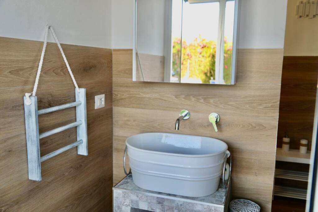 Villa Mare Blue Sr Nuovissima Villa 150M Dal Mare Adatta A Bambini Terrauzza Kültér fotó