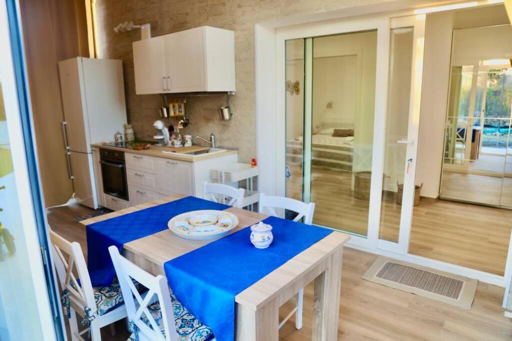 Villa Mare Blue Sr Nuovissima Villa 150M Dal Mare Adatta A Bambini Terrauzza Kültér fotó