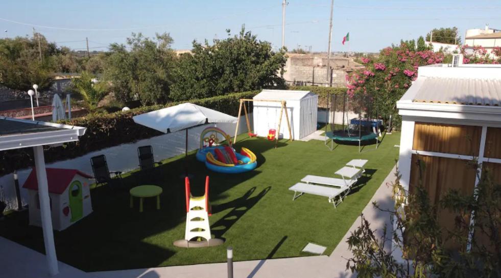 Villa Mare Blue Sr Nuovissima Villa 150M Dal Mare Adatta A Bambini Terrauzza Kültér fotó